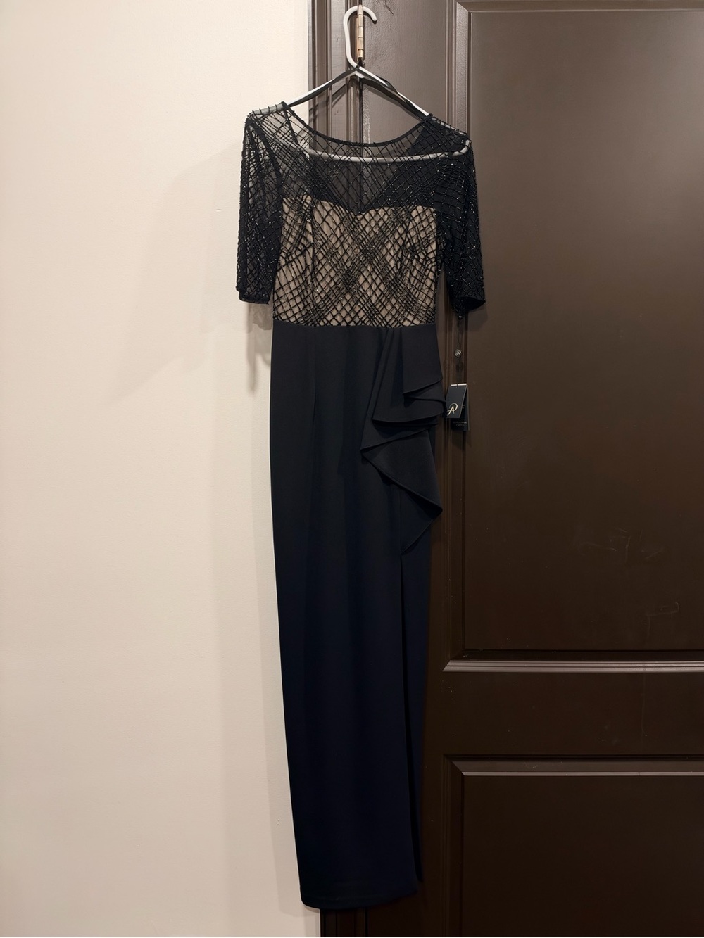 NWT Adriana Pappel sequin evening gown